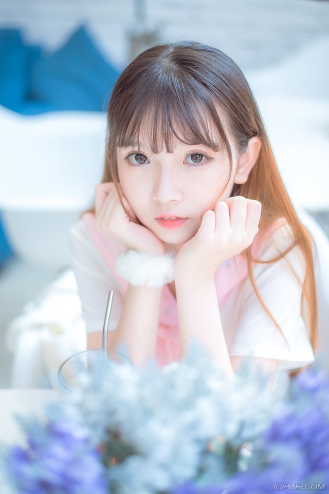 生活的真谛在于宽恕与忘记：宽恕那些值得的人，忘记那些不值得的人。